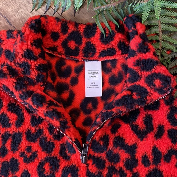 NWT Girls Sherpa Pullover - Picture 4 of 4